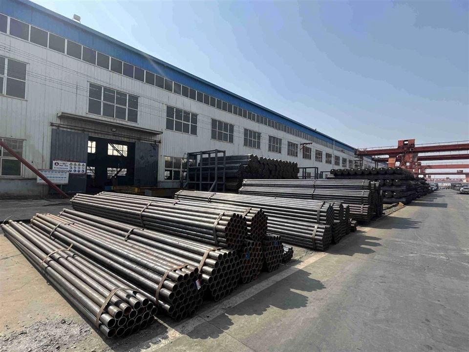 black carbon erw steel tube