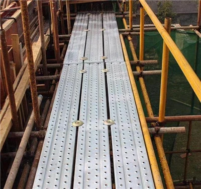 Scaffolding Taug kev planks